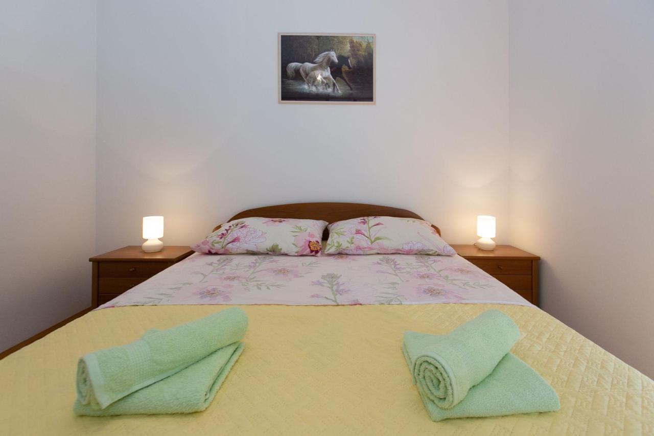 Apartment Angelina Σπλιτ Εξωτερικό φωτογραφία