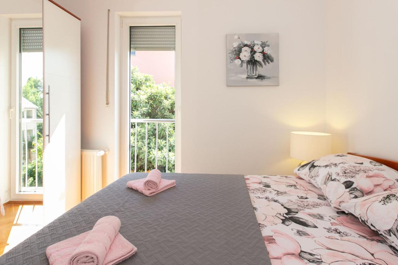 Apartment Angelina Σπλιτ Εξωτερικό φωτογραφία